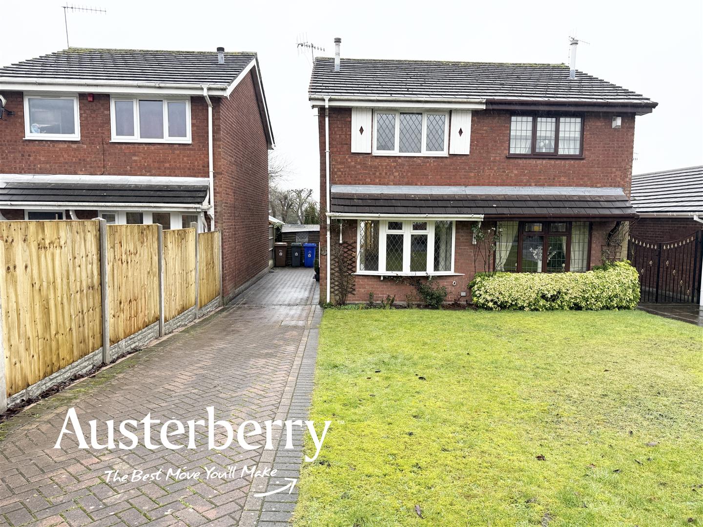 2 bed property in Farnworth Road, Stoke-On-Trent